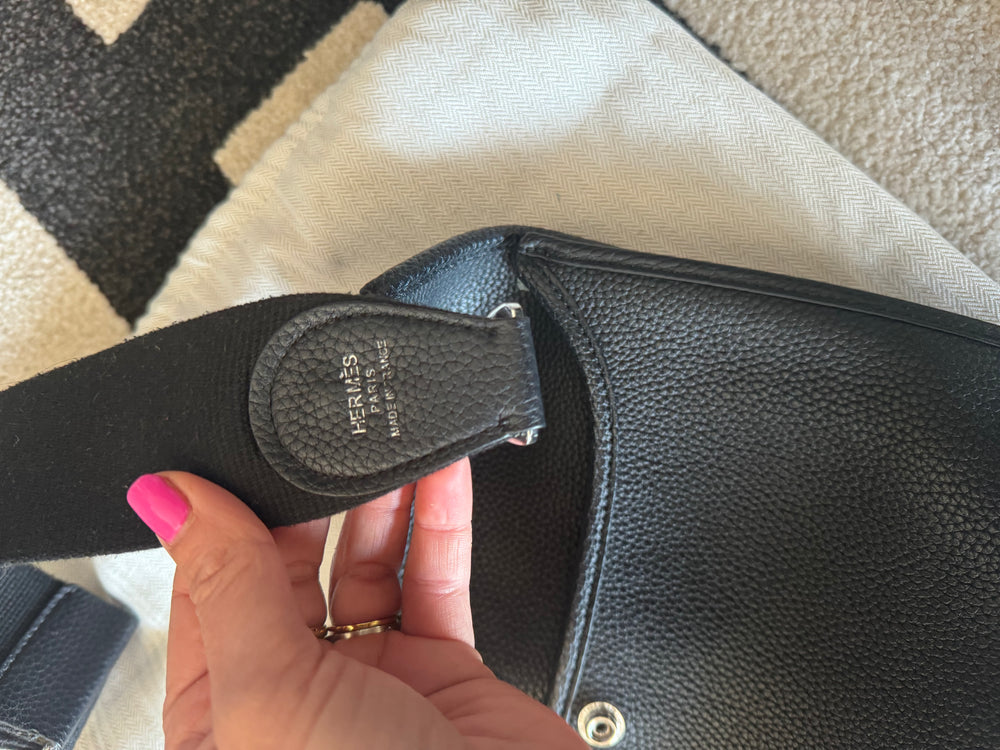 HERMES| Evelyne Bag| Black