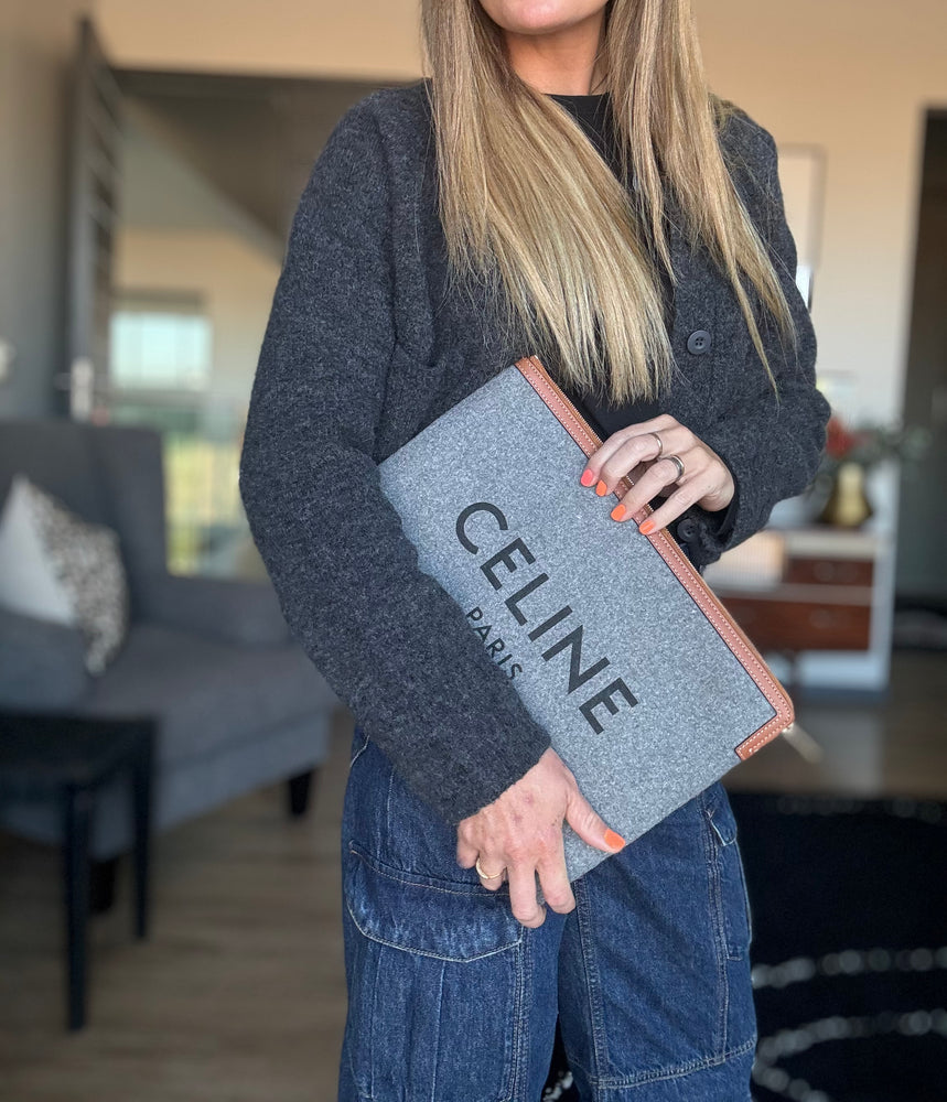 Celine logo clutch hotsell