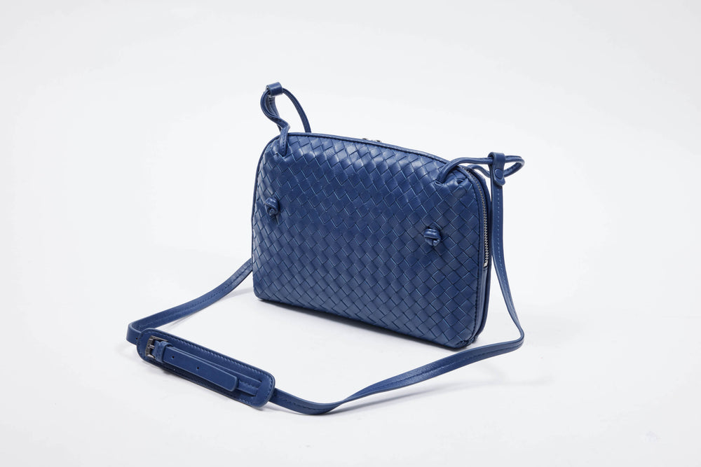 
            
                Load image into Gallery viewer, Bellissimo Cross Body Bag
            
        