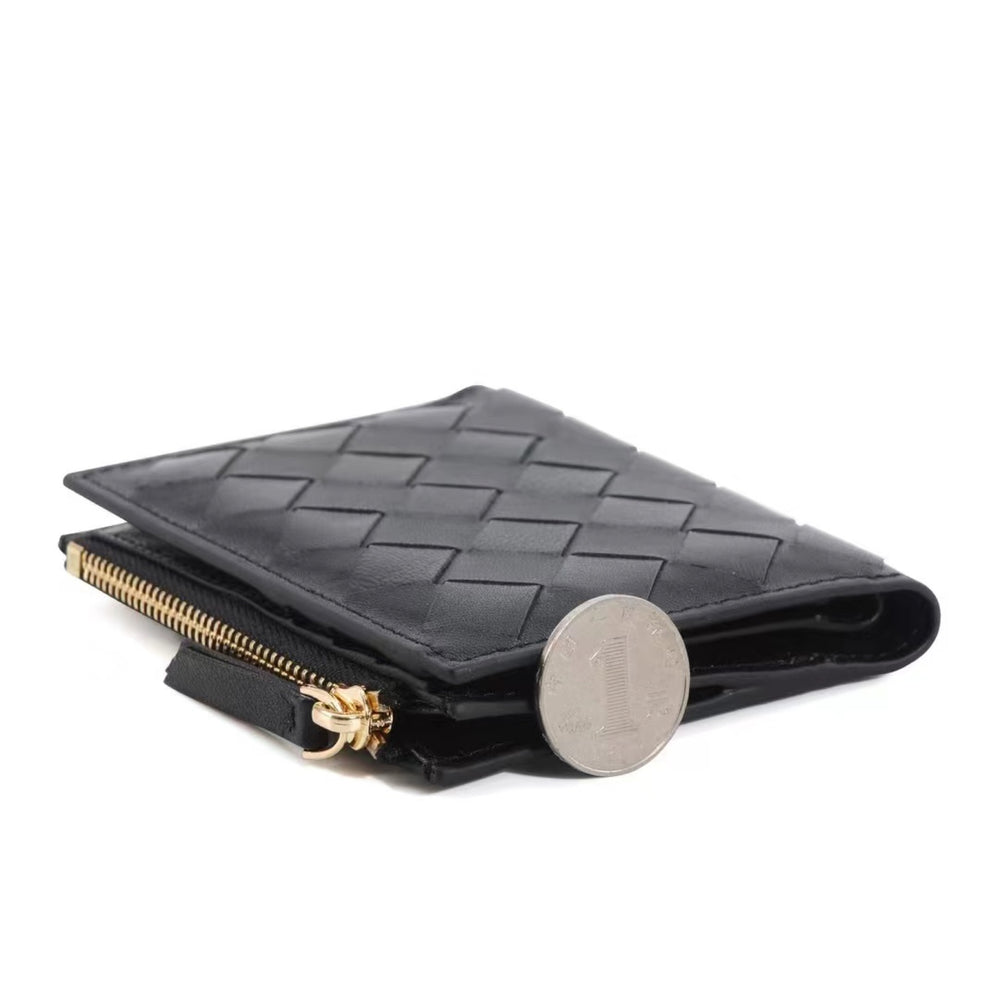 The Woven Purse