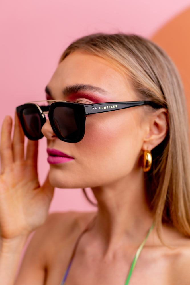 Set the bar sunnies