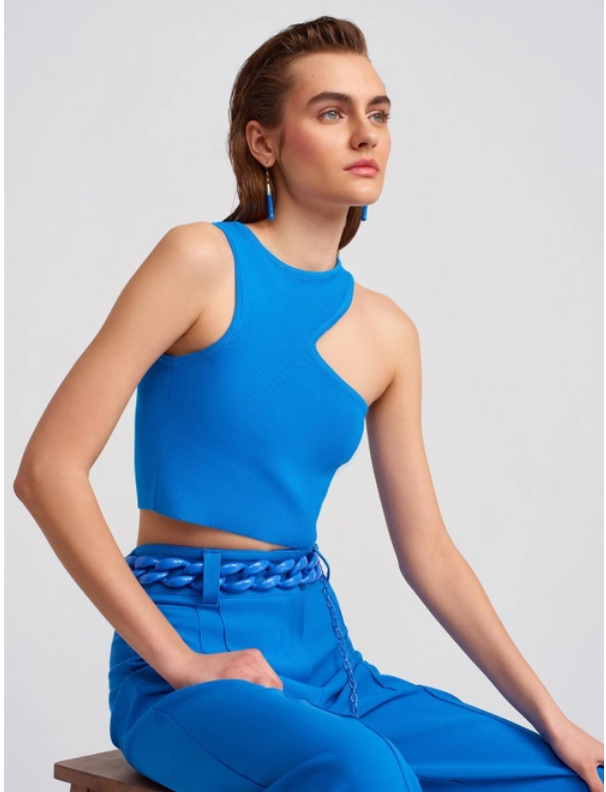 Cut-it-out Top